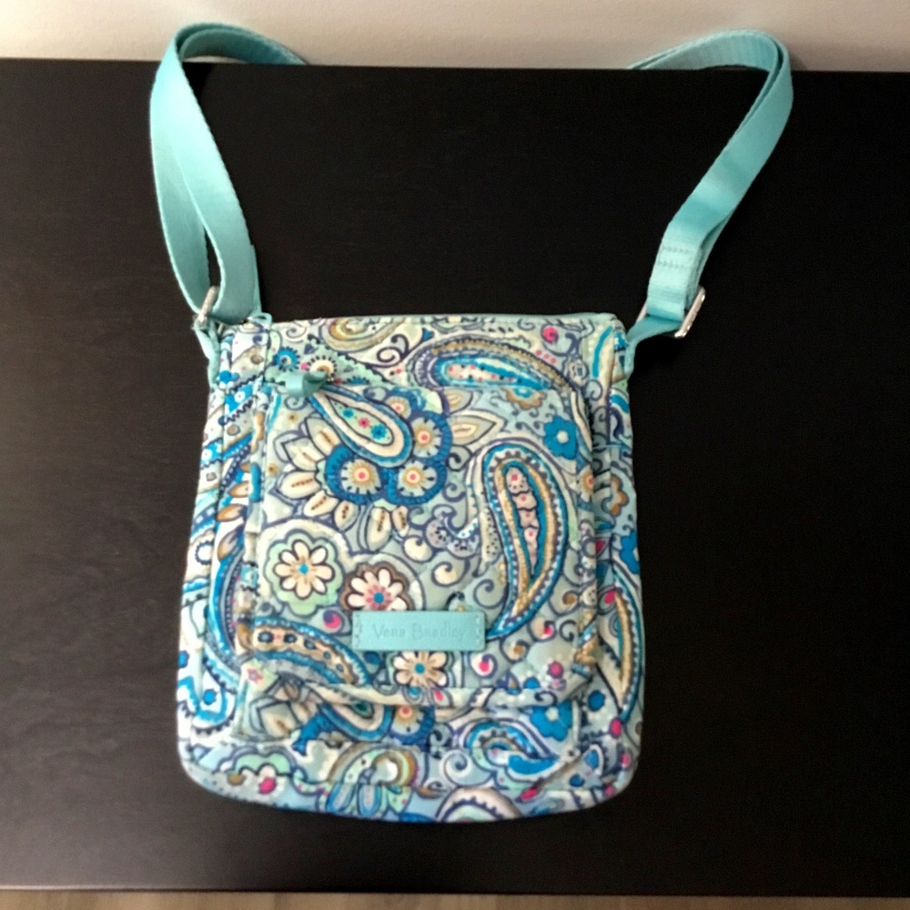 Vera Bradley Daisy Dot Paisley Mini Hipster